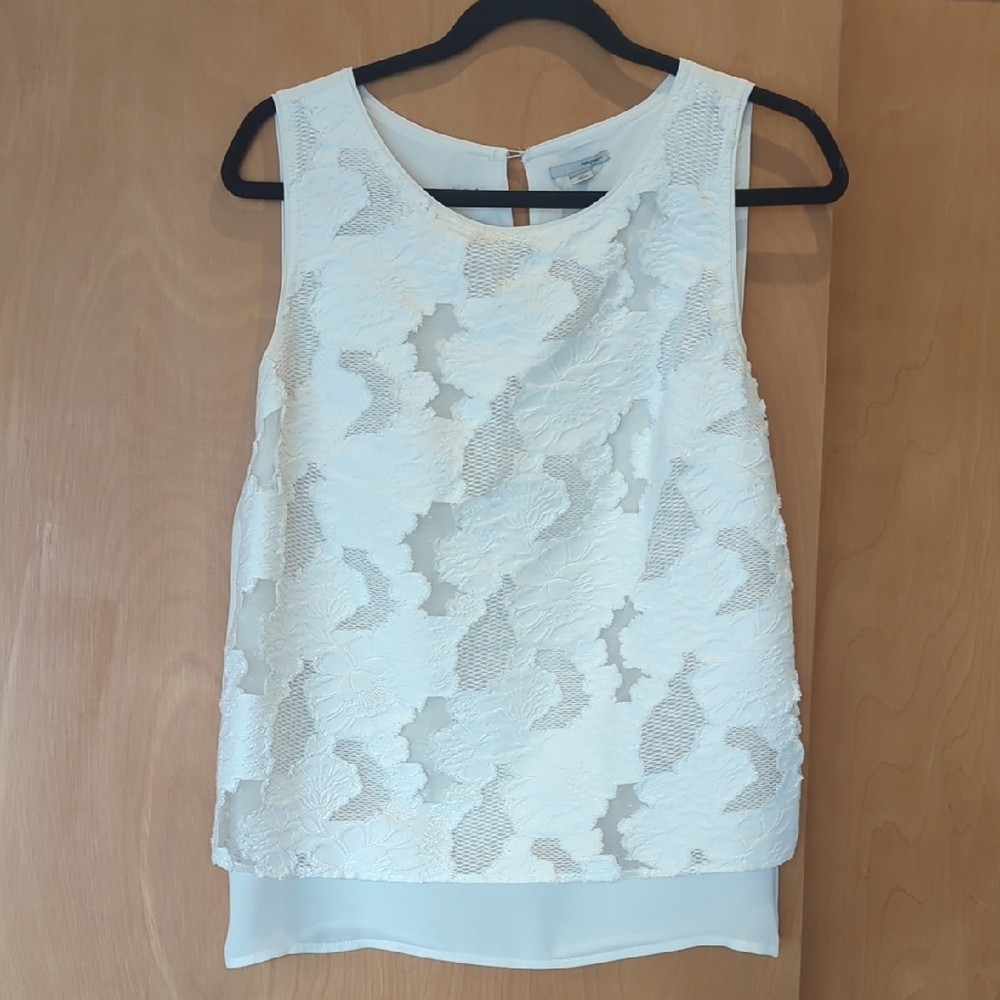 Elegant White Lace Sleeveless Top